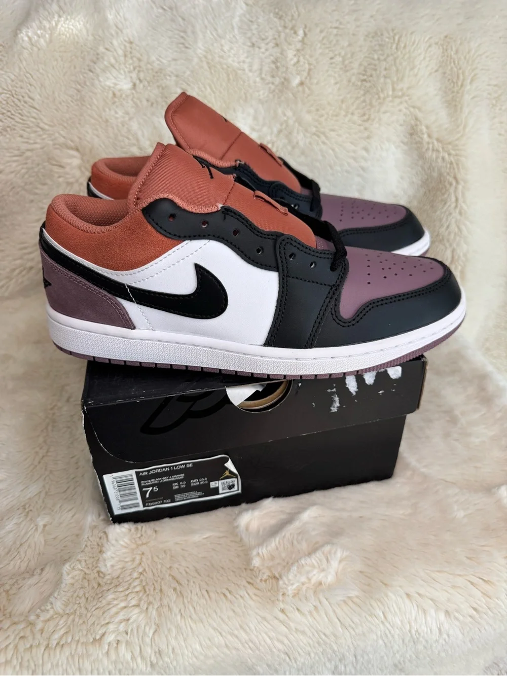 Air Jordan 1 Low SE - Size 7.5 Men’s
